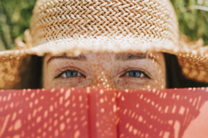 protection des cicatrices après une blepharoplastie chirurgie du regard 
